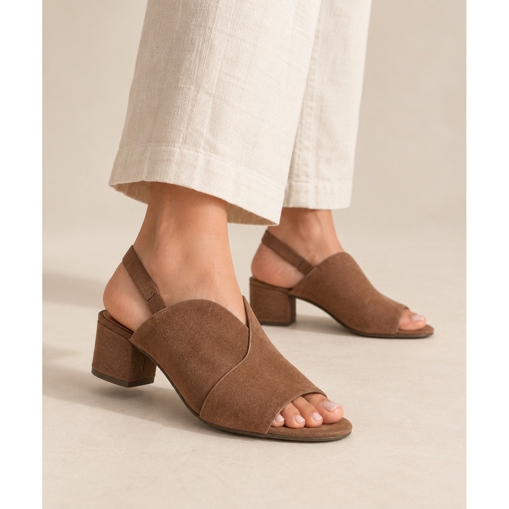 Gentle Souls Charlisa Slingback Sandals Womens 7 Cognac Suede Block Heel